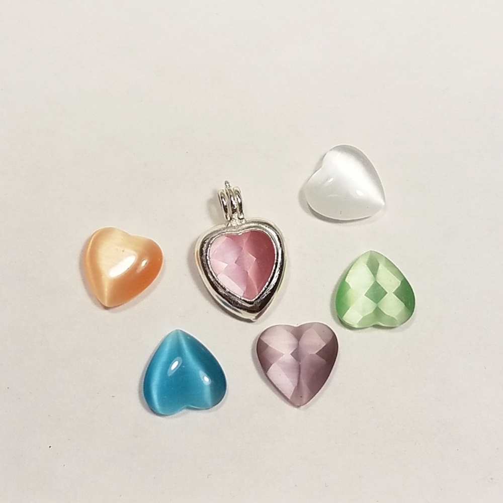Necklace pendant